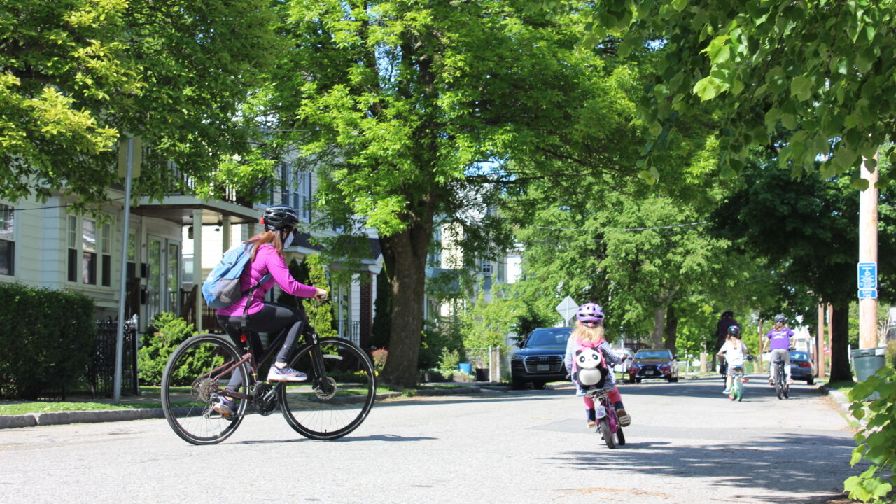 Shared Street biking in Arlington
