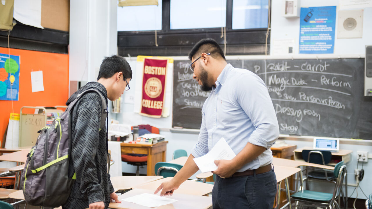 [EDU] Springpoint teacher with student