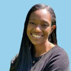 melanie dukes headshot