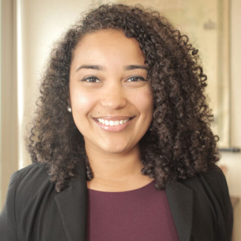 rayana grace headshot