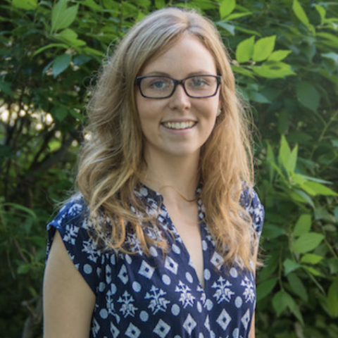 Deanna Moran headshot