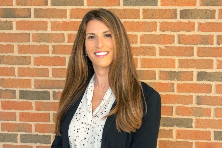 Janet Schweizer headshot